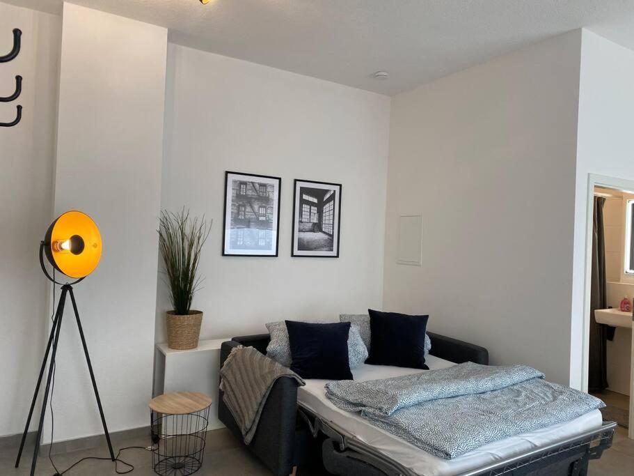 2-zimmer-appartment In Top-city-lage Mit Parken Und Klimaanlage Apartment Nuremberg