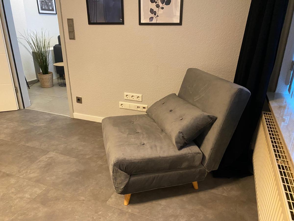 2-zimmer-appartment In Top-city-lage Mit Parken Und Klimaanlage *